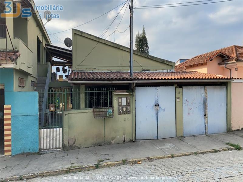 Casa a Venda no Alvorada em Resende