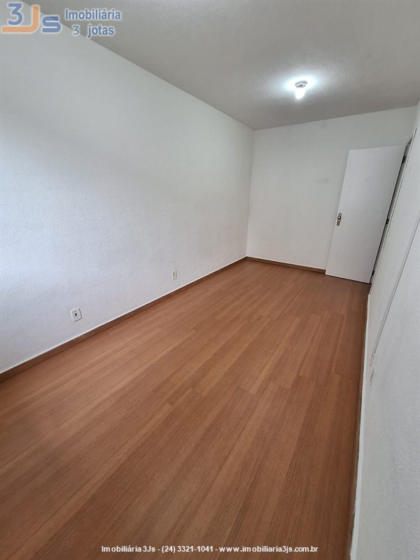Apartamento para Alugar no Vila Julieta em Resende