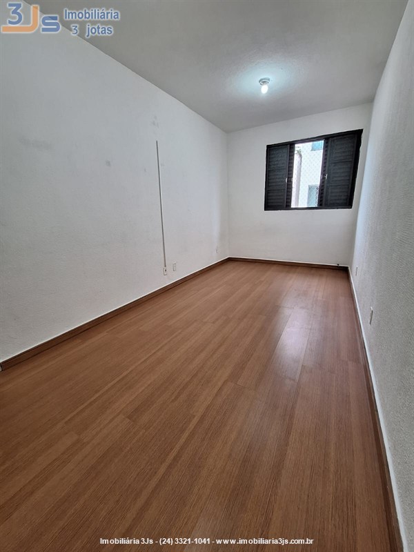 Apartamento para Alugar no Vila Julieta em Resende