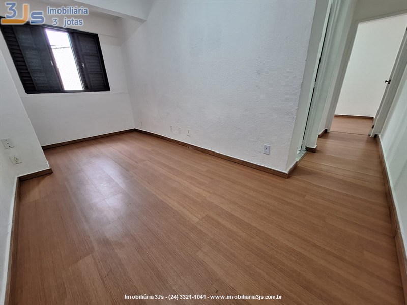 Apartamento para Alugar no Vila Julieta em Resende