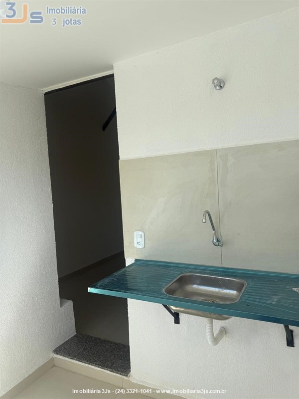 Kitnet para Alugar no Vila Julieta em Resende