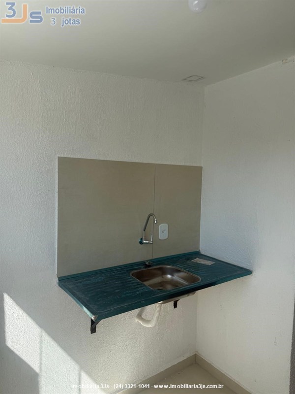 Kitnet para Alugar no Vila Julieta em Resende